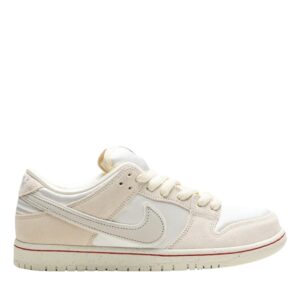 Nike SB Dunk Low City of Love