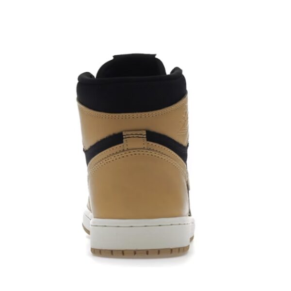 Jordan 1 Retro High OG Heirloom