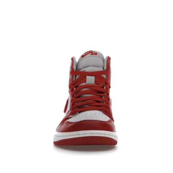 Jordan 1 Retro High OG Varsity Red