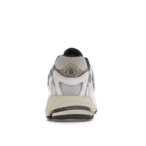 adidas Response CL Bad Bunny